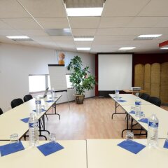 Отель Residhotel Lyon Part Dieu Франция, Лион - 2 отзыва об отеле, цены и фото номеров - забронировать отель Residhotel Lyon Part Dieu онлайн помещение для мероприятий фото 2
