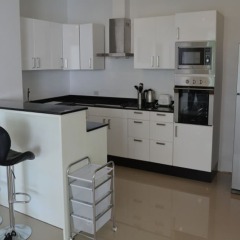 Апартаменты Coconut Bay Penthouse Apartment Ланта в номере фото 2
