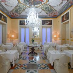 Отель Eurostars Centrale Palace