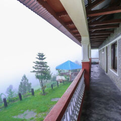 Отель Dhaulagiri View Hotel Непал, Лехнат - отзывы, цены и фото номеров - забронировать отель Dhaulagiri View Hotel онлайн балкон