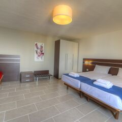 Отель Luna Holiday Complex Меллиха детские мероприятия