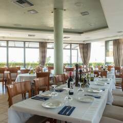 Golden City Hotel