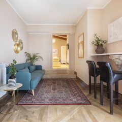 Отель Charming 3BR in Prati by Sonder интерьер отеля фото 2