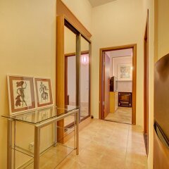 Гостиница Longo on Galernaya Apartaments в Санкт-Петербурге отзывы, цены и фото номеров - забронировать гостиницу Longo on Galernaya Apartaments онлайн Санкт-Петербург интерьер отеля фото 2