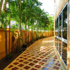 Nova Gold Hotel