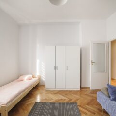 Отель Blues House Rooms Польша, Варшава - отзывы, цены и фото номеров - забронировать отель Blues House Rooms онлайн комната для гостей фото 3