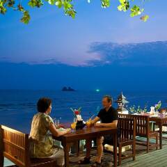 Отель Lomtalay Chalet Resort питание фото 3