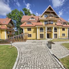 Апартаменты SKY Apartments VisitZakopane спортивное сооружение
