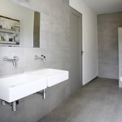 J E T S E T Giant Stylish Contemporary Villa at Spanish Water Bay in Willemstad, Curacao from 723$, photos, reviews - zenhotels.com bathroom