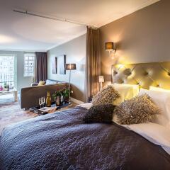 Отель Luxury Suites Amsterdam 5* Улучшенный люкс