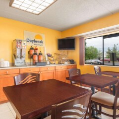Отель Days Inn by Wyndham Columbus Fairgrounds США, Колумбус - отзывы, цены и фото номеров - забронировать отель Days Inn by Wyndham Columbus Fairgrounds онлайн