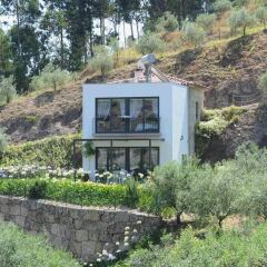 Отель Casa dos Becos Португалия, Марку-ди-Канавезиш - отзывы, цены и фото номеров - забронировать отель Casa dos Becos онлайн вид на фасад