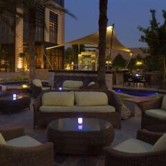 Le Meridien Dubai Hotel & Conference Centre гостиничный бар
