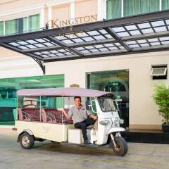 Отель Kingston Suites Bangkok городской автобус