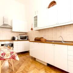 Апартаменты Apartment With 3 Bedrooms in Budapest, With Wonderful City View, Terra в номере