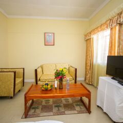 Отель Jumuia Guest House Nakuru комната для гостей фото 5