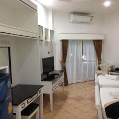 YJ Hotel комната для гостей фото 6