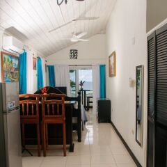 Отель Firefly Beach Cottages интерьер отеля