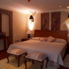 Laguna Nivaria Hotel & Spa сейф в номере