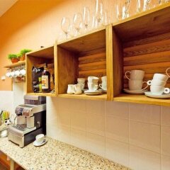Гостиница Coffee Hostel в Санкт-Петербурге 7 отзывов об отеле, цены и фото номеров - забронировать гостиницу Coffee Hostel онлайн Санкт-Петербург питание фото 3