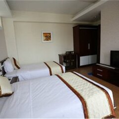 Отель Golden Rain Hotel Вьетнам, Нячанг - 8 отзывов об отеле, цены и фото номеров - забронировать отель Golden Rain Hotel онлайн удобства в номере