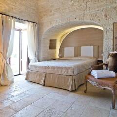 Le Alcove - Luxury Hotel nei Trulli Альберобелло бассейн