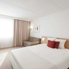 Отель Novotel Antwerpen комната для гостей