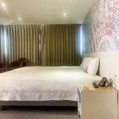 YOUR Hotel комната для гостей фото 2