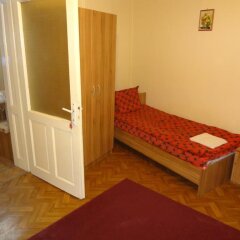 Отель Guest Rooms Donovi Болгария, Варна - отзывы, цены и фото номеров - забронировать отель Guest Rooms Donovi онлайн детские мероприятия фото 2