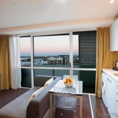 The Quadrant Hotel & Suites in Auckland, New Zealand from 105$, photos, reviews - zenhotels.com guestroom photo 2