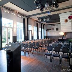 Hotel Arena