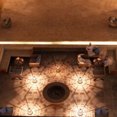 Отель Anantara Al Jabal Al Akhdar Resort Оман, Низва - отзывы, цены и фото номеров - забронировать отель Anantara Al Jabal Al Akhdar Resort онлайн интерьер отеля фото 3
