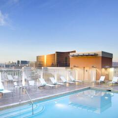 Отель SpringHill Suites Las Vegas Convention Center США, Лас-Вегас - отзывы, цены и фото номеров - забронировать отель SpringHill Suites Las Vegas Convention Center онлайн бассейн