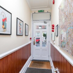 Oyo Belgravia Hotel интерьер отеля фото 2