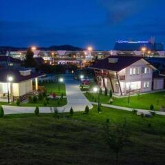 Отель Tihaya Gavan Chalet Адлер приотельная территория
