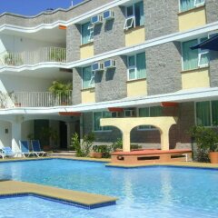 Hotel Vallartasol бассейн