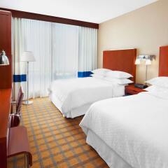 Отель Four Points by Sheraton Long Island City комната для гостей фото 2