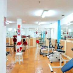 Отель Bahía Fañabe Suites фитнесс-зал