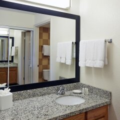 Отель Residence Inn By Marriott Minneapolis Bloomington Блумингтон ванная
