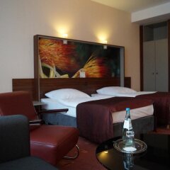 Отель AZIMUT Hotel Cologne Германия, Кёльн - 13 отзывов об отеле, цены и фото номеров - забронировать отель AZIMUT Hotel Cologne онлайн комната для гостей
