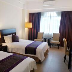 Clifford Golden Lake Hotel комната для гостей