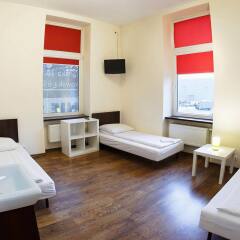 Отель Boutique Hostel Польша, Лодзь - 1 отзыв об отеле, цены и фото номеров - забронировать отель Boutique Hostel онлайн комната для гостей фото 3