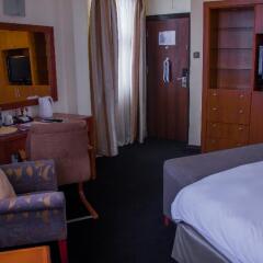 Protea Hotel Ikoyi Westwood 4* Стандартный номер фото 9