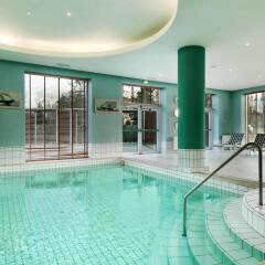 Отель Hilton Sofia София бассейн фото 2