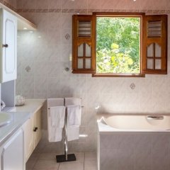 Villa Sunrock in Gustavia, Saint Barthelemy from 1445$, photos, reviews - zenhotels.com bathroom