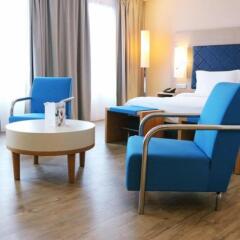 Отель Radisson Blu Hotel Toulouse Airport Франция, Бланьяк - 1 отзыв об отеле, цены и фото номеров - забронировать отель Radisson Blu Hotel Toulouse Airport онлайн с домашними животными