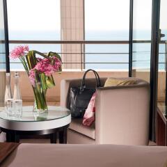 Отель Hyatt Regency Nice Palais de la Mediterranee Франция, Ницца - 2 отзыва об отеле, цены и фото номеров - забронировать отель Hyatt Regency Nice Palais de la Mediterranee онлайн в номере фото 2