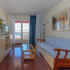 Отель MedPlaya Albatros Family Испания, Салоу - 2 отзыва об отеле, цены и фото номеров - забронировать отель MedPlaya Albatros Family онлайн комната для гостей фото 2