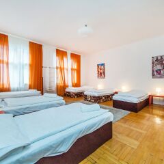Отель Welcome ApartHostel Prague Чехия, Прага - 2 отзыва об отеле, цены и фото номеров - забронировать отель Welcome ApartHostel Prague онлайн комната для гостей фото 5
