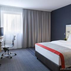 Отель Holiday Inn Express Berlin City Centre комната для гостей фото 2